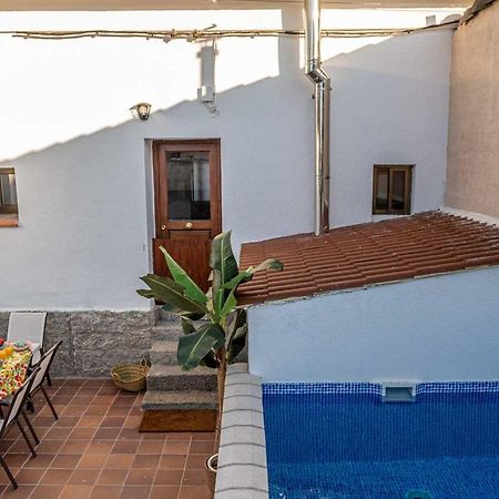 Casa Rural Valsain Lodge La Pradera de Navalhorno Luaran gambar