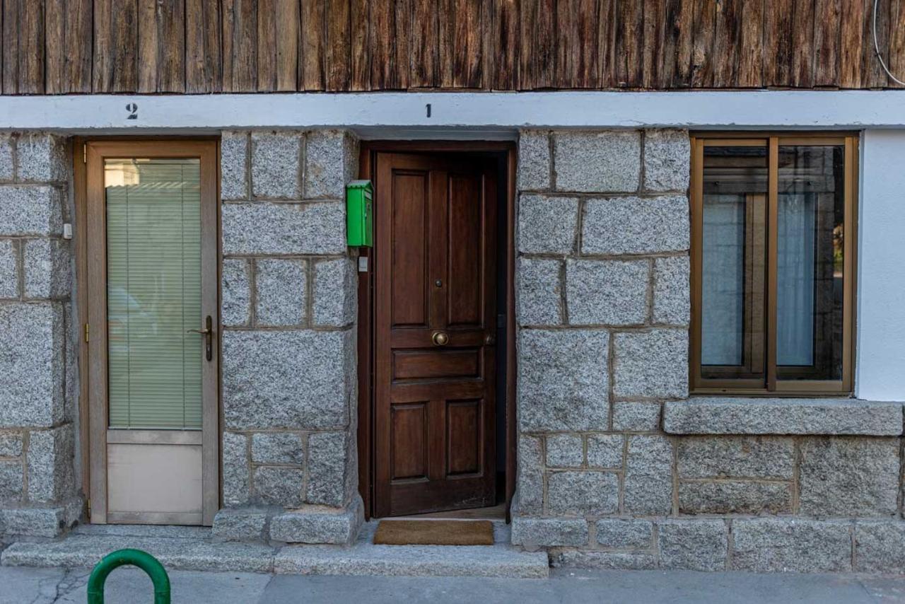 Casa Rural Valsain Lodge La Pradera de Navalhorno Luaran gambar
