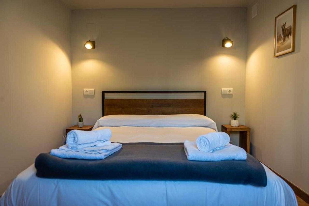 Casa Rural Valsain Lodge La Pradera de Navalhorno Luaran gambar